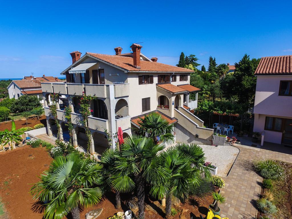 Apartments Ritosa Пореч Экстерьер фото